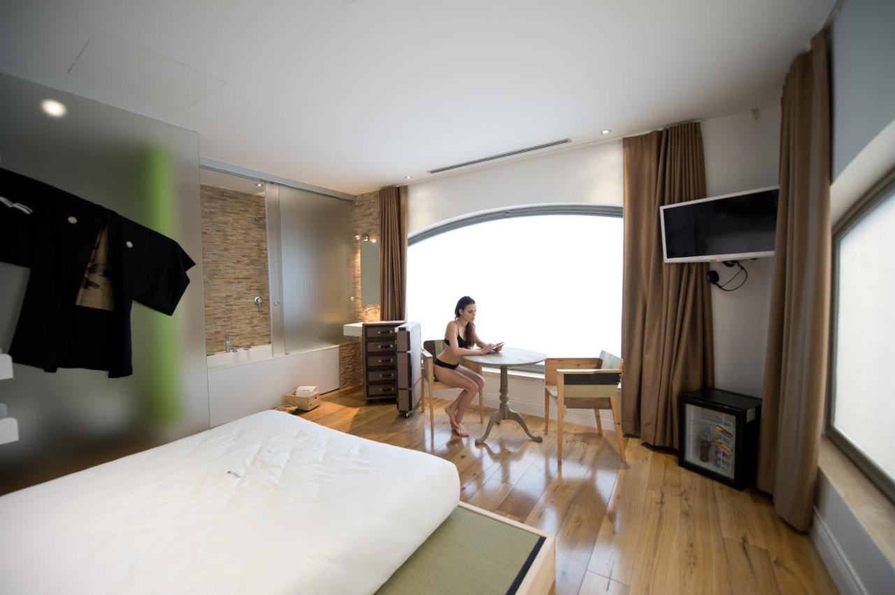 Pensión Colosseum Jacuzzi Suites