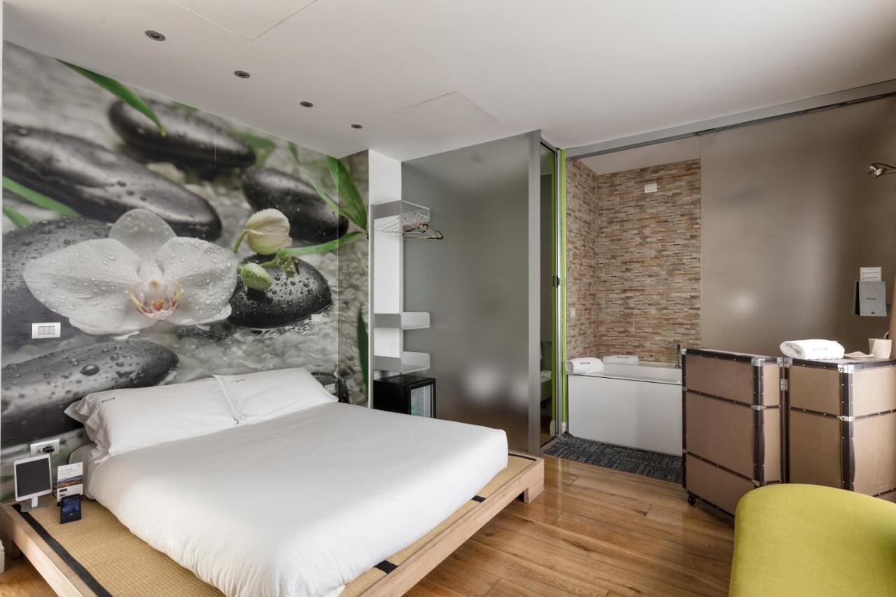 Colosseum Jacuzzi Suites Pensión Roma