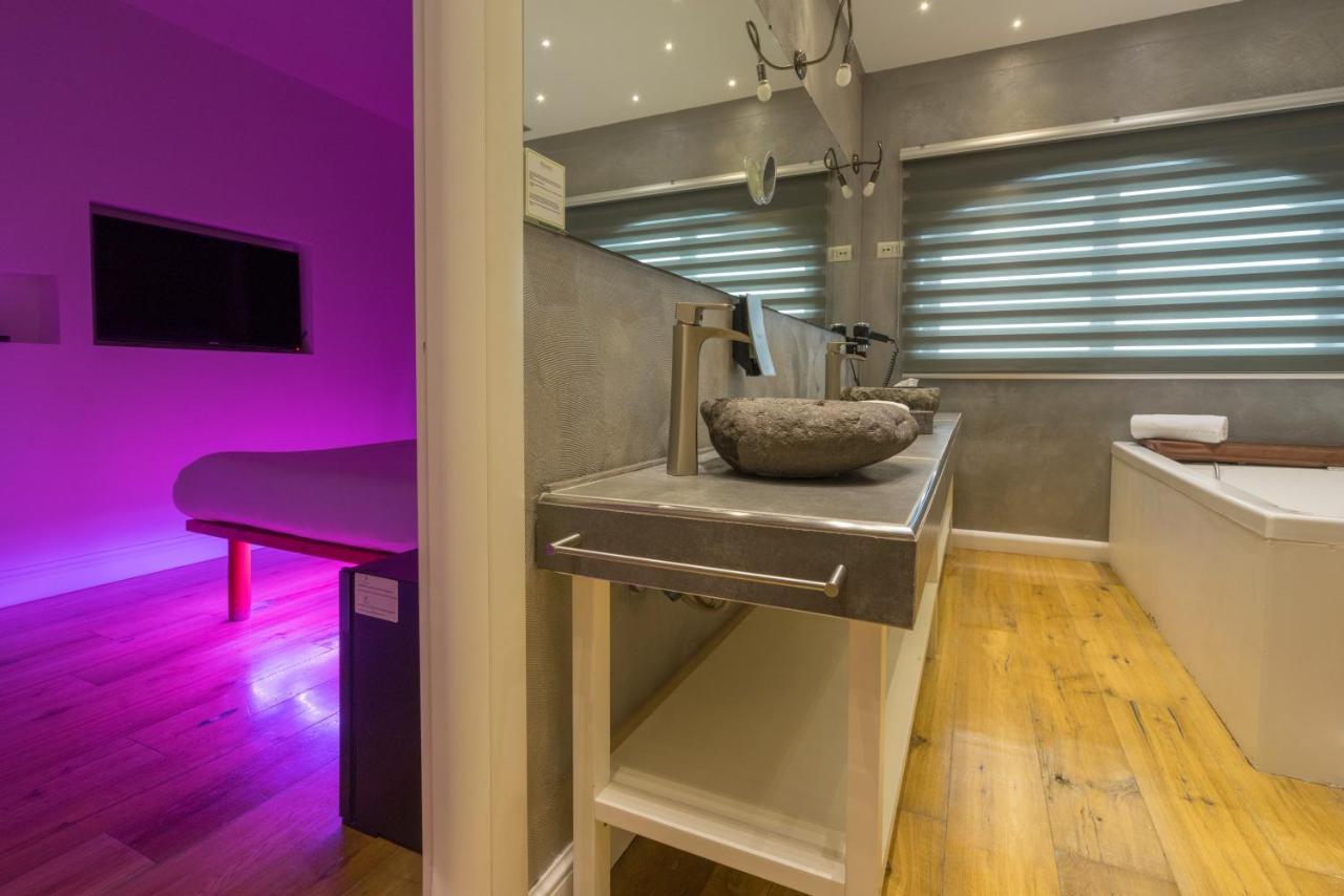 Pensión Colosseum Jacuzzi Suites Roma