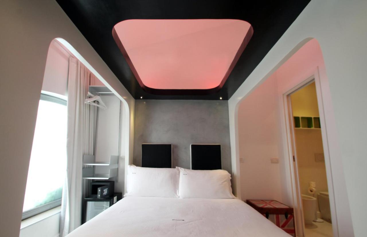 Pensión Colosseum Jacuzzi Suites Roma